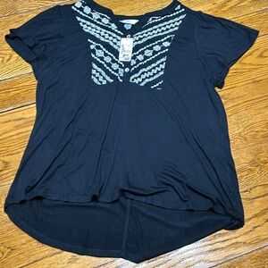 CJ Banks black pullover blouse. Size Women’s XL.